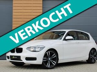 BMW 1-SERIE 114i EDE (E87) 75KW 5-DR 2015 Parelmoer Wit, Clima/Navi