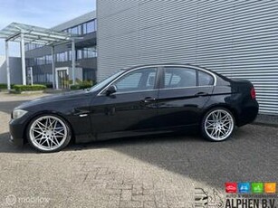 BMW 3-SERIE 325i - M Sport - Xenon - Leder -