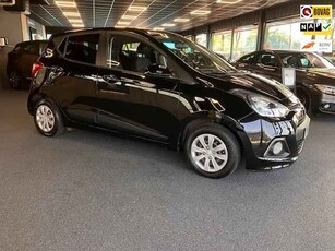 Hyundai i10 1.0i i-Motion Go! | Slechts 33.000 KM | Auto Airco | Led Dagrijverl. | Cruise Contr. | Origineel NL Auto | APK 3-2025