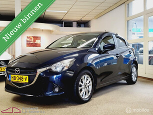 Mazda 2 1.5 Skyactiv-G Intro+ *NL, NAVI, CRUISE, RIJKLAARPRIJS!*