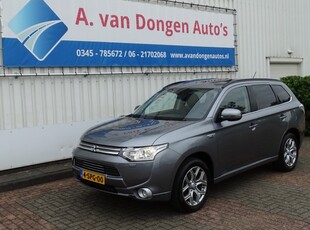 Mitsubishi Outlander 2.0 PHEV INSTYLE,Leer,Navi,Opendak,Camera,Trhaak