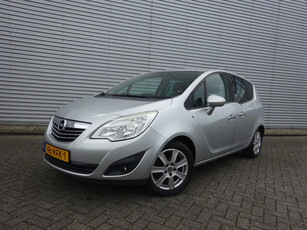 Opel Meriva 1.4 Turbo Cosmo Airco / Lm velgen / Navi / Trekhaak