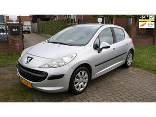 Peugeot 207 1.4 XR 5drs