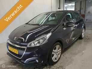 Peugeot 208 1.2 PureTech Signature CARPLAY/AIRCO/CRUISE