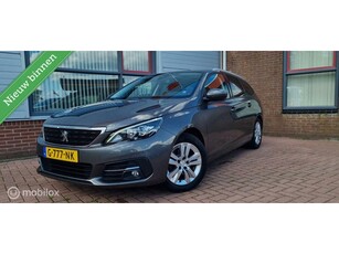 Peugeot 308 SW 1.2 PureTech Blue Lease Executive