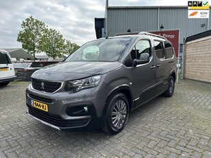 Peugeot Rifter Long 1.2 Puretech Long Allure 7p. Navigatie