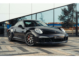 Porsche 911 3.8 Carrera GTS black on black