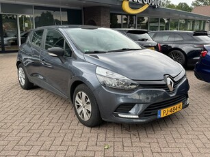 Renault Clio 0.9 TCe Life / 5drs / Radio / Cruise Control /