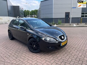 Seat Leon 2.0 FSI Stylance 6 BAK APK CLIMA 5 DR