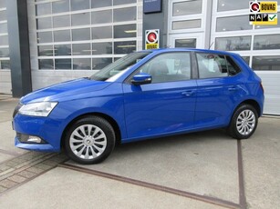 Skoda Fabia 1.0 TSI Ambition / Carplay / Trekhaak / PDC /