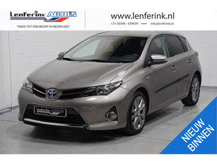 Toyota Auris 1.5 Hybrid 115 First Edition Clima Cruise Stoelverwarming Camera PDC