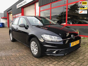 Volkswagen Golf 1.0 TSI Trendline|Navi|Apple Car.