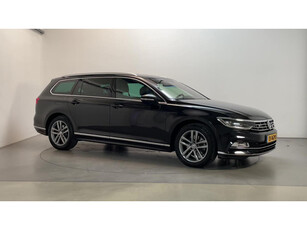 Volkswagen Passat Variant 1.4 TSI Highline Business R R-Line Leder Virtual Cockpit Stoelverwarming