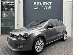 Volkswagen Polo 1.4-16V Style Panoramadak/Airco/Cruise/Navigatie/AUX/Stoelverwarming/Elekt Ramen/Elekt Spiegels/PDC/Apk 02-2026