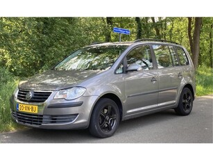 Volkswagen Touran 1.4 TSI 141PK Optive Clima, Cruise, LMV