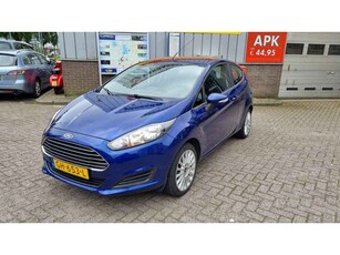 Ford Fiesta 1.0 Style | Bluetooth | NAP | Navigatie | Licht Metalen Velgen |