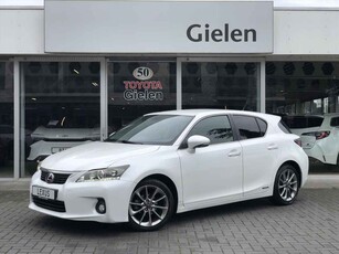 Lexus CT 200h Business Style | Eerste eigenaar, Leer, 17 inch, Parkeercamera, Navigatie, Licht + Regensensor