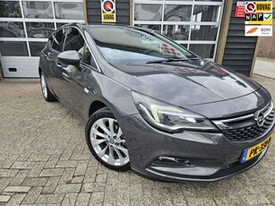 Opel Astra 1.4 Innovation,veel opties,mooie kleur