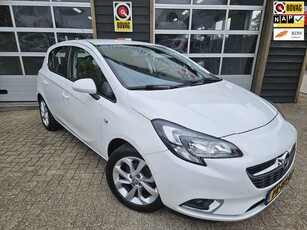 Opel Corsa 1.4 Online Edition,groot scherm etc