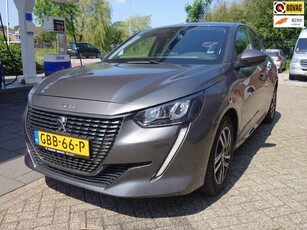 Peugeot 208 1.2 PureTech Allure Camera / Parkeersensoren / Navi / Apple CarPlay