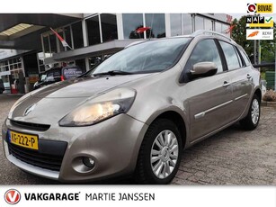 Renault Clio Estate 1.5 dCi Night & Day / Parkeersensoren / Navigatie