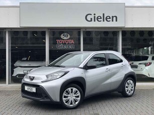 Toyota Aygo X 1.0 VVT-i S-CVT Automaat Limited | Stoelverwarming, Keyless, Licht + Regensensor, Apple CarPlay/Android Auto