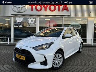 Toyota YARIS Active Apple Carplay en/of Android auto Navigatie, Adaptieve cruise control, Climate control, Achteruitrijcamera, Airco