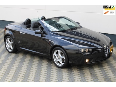 Alfa Romeo Spider Benzine