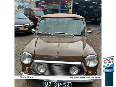 Austin Mini Benzine