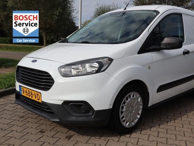 Ford Transit Courier Benzine