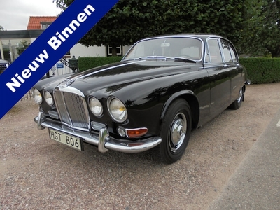 Jaguar 400-Serie Benzine