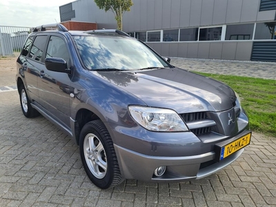 Mitsubishi Outlander Benzine