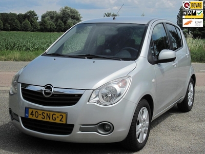 Opel Agila Benzine