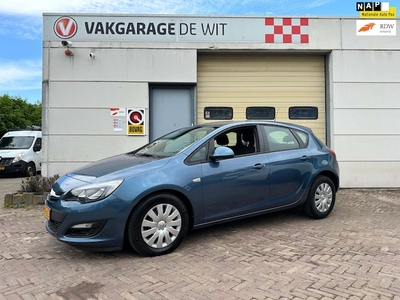 Opel Astra Benzine