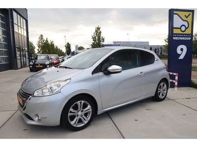 Peugeot 208 Benzine