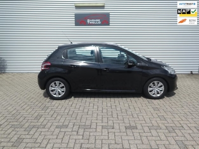 Peugeot 208 Benzine