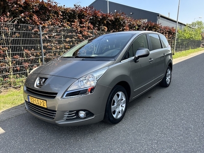 Peugeot 5008 Benzine