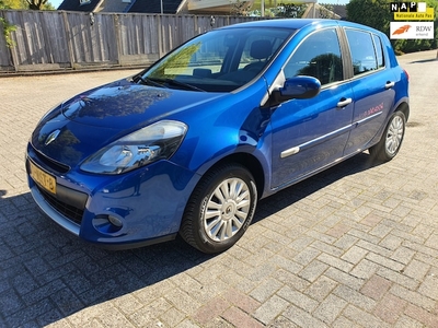 Renault Clio Benzine