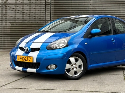 Toyota Aygo 1.0-12V DYNAMIC BLUE AIRCO/LM VELGEN !