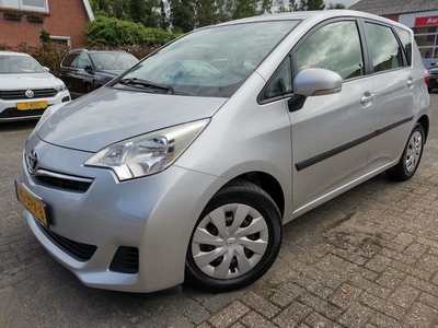 Toyota Verso-S Benzine