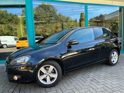 Volkswagen Golf Benzine