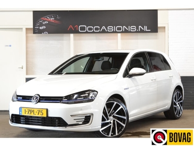 Volkswagen Golf Benzine