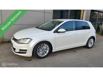 Volkswagen Golf Benzine