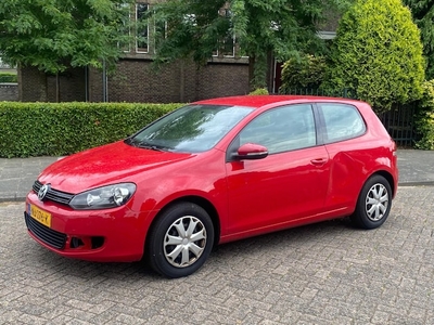 Volkswagen Golf Benzine