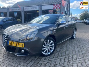 Alfa Romeo Giulietta 1.4 Turbo MultiAir AUTOMAAT *leder +