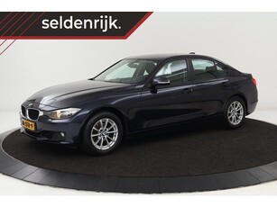 BMW 3-serie 320i Executive Sportstoelen Trekhaak