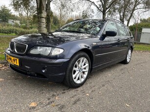 BMW 3 Serie Touring 320d Special Edition airco apk tot