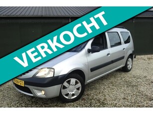 Dacia Logan MCV 1.6-16V Lauréate 7p./ZEVEN PERSOONS/AIRCO/