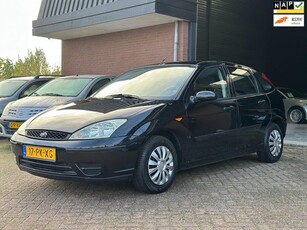 Ford Focus 1.6-16V Ambiente 5 DEURS, AIRCO, APK, NETTE AUTO!