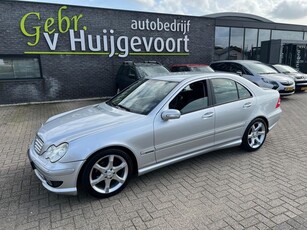 Mercedes-Benz C-klasse 180 K. Elegance AUTOMAAT. AMG LOOK